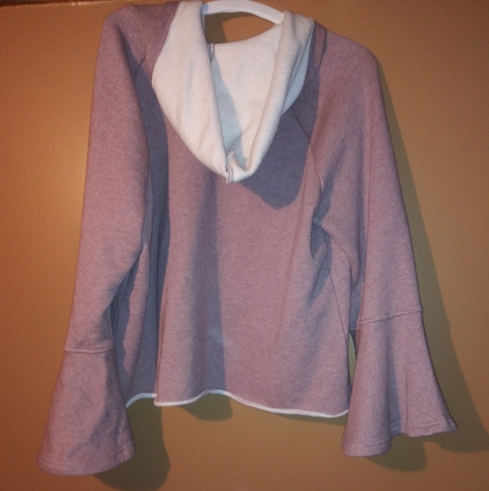 Crop sweater - Picture 2 of 2